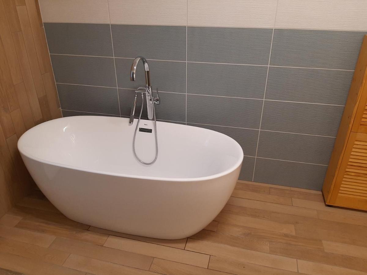 Admiral Apartman Makó Extérieur photo